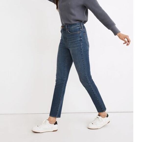 Madewell Perfect Vintage Jean in Mobridge Wash High Rise Tapered Stretch Size 26 - Picture 1 of 10